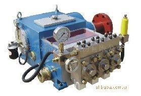 76L / Min 90kw ارتفاع ضغط الغطاس مضخة مياه تنظيف النفث مضخة