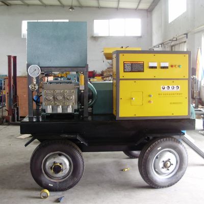 معدات التفجير الهيدروليكي (Hydro Blasting Equipment) الهيدروليكية للطيران بالماء (Water Jet Hydro Blaster) لإعداد السطح